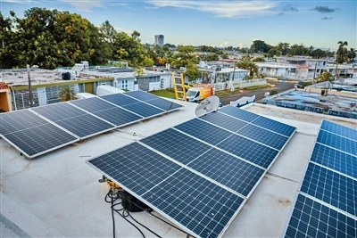 Indická solární výroba se rozprostírá směrem k 120GW, ale import reliance zůs...
