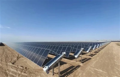 Čína-Zelená spolupráce ve Střední Asii: Čína-vybudované projekty čisté energi...